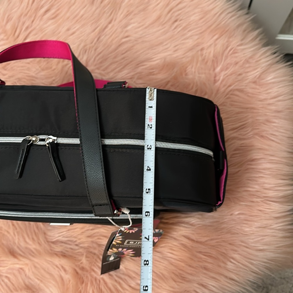 SJP Convertible Weekender Travel Carry-On Duffel Bag Black and Pink NEW! FIRM!! - Picture 7 of 16